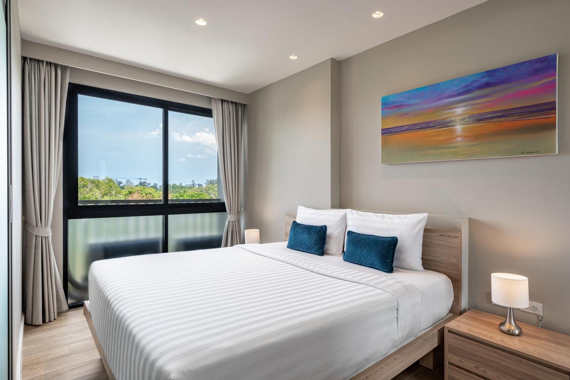 Diamond Phuket Official Account Отель